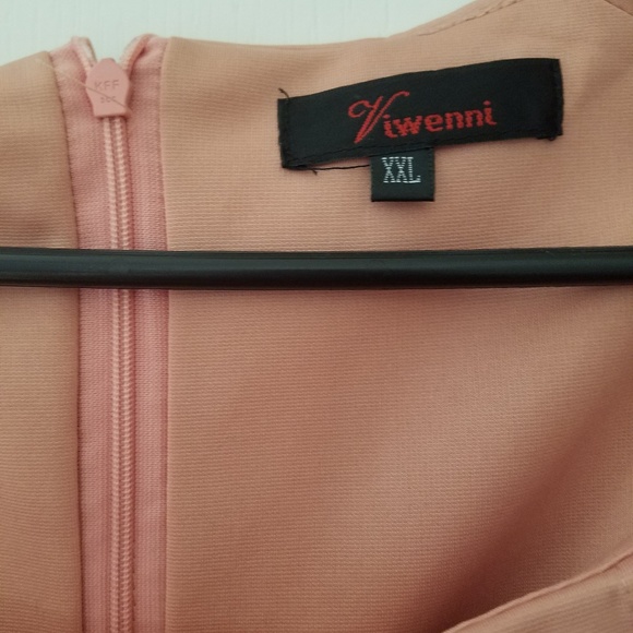 Light pink/salmon dress - Picture 4 of 5